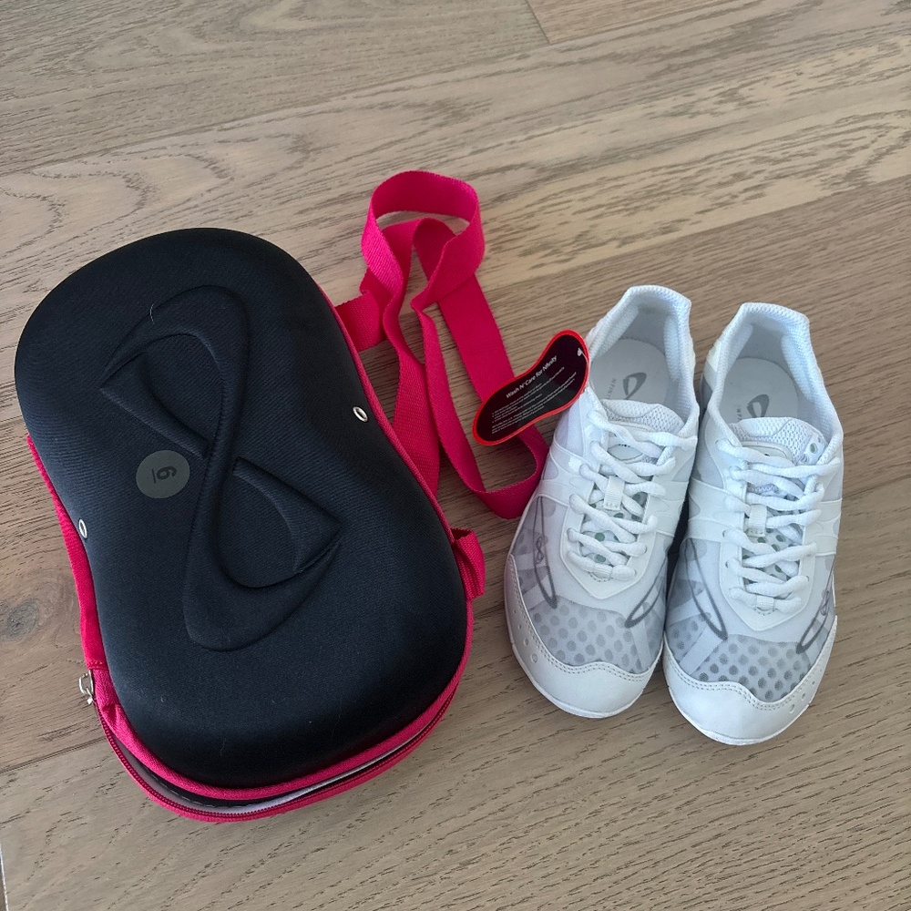 BRAND NEW Nfinity Cheer Shoes